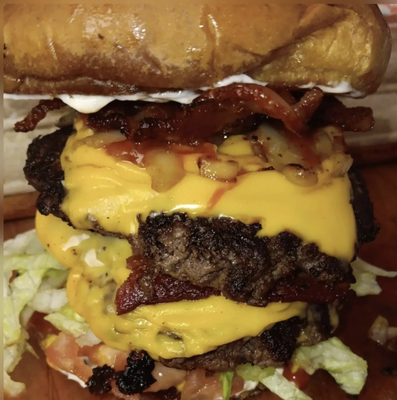 Classic Cheeseburger